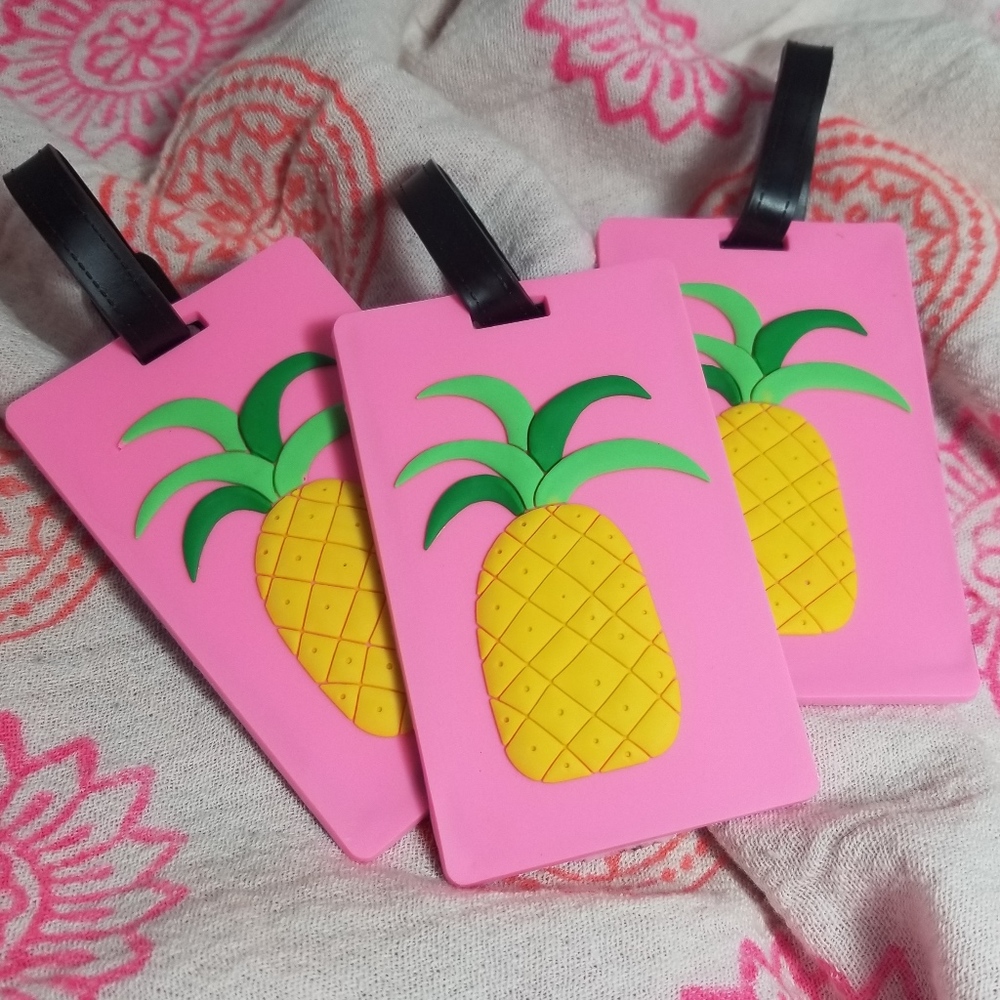 Pineapple Luggage Tag